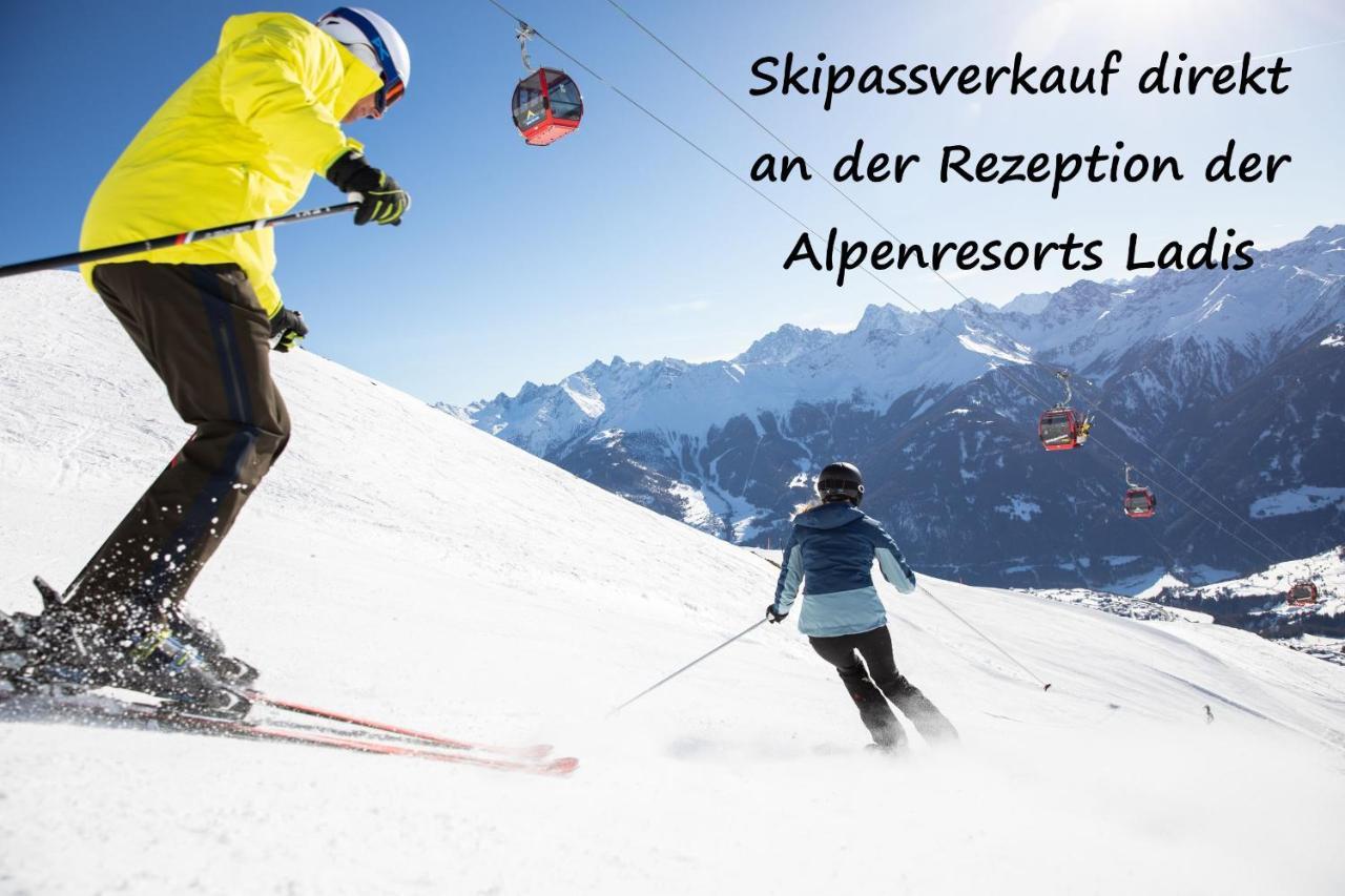 Laudegghof Ladis Inklusive Sommer Bergbahnticket Екстериор снимка